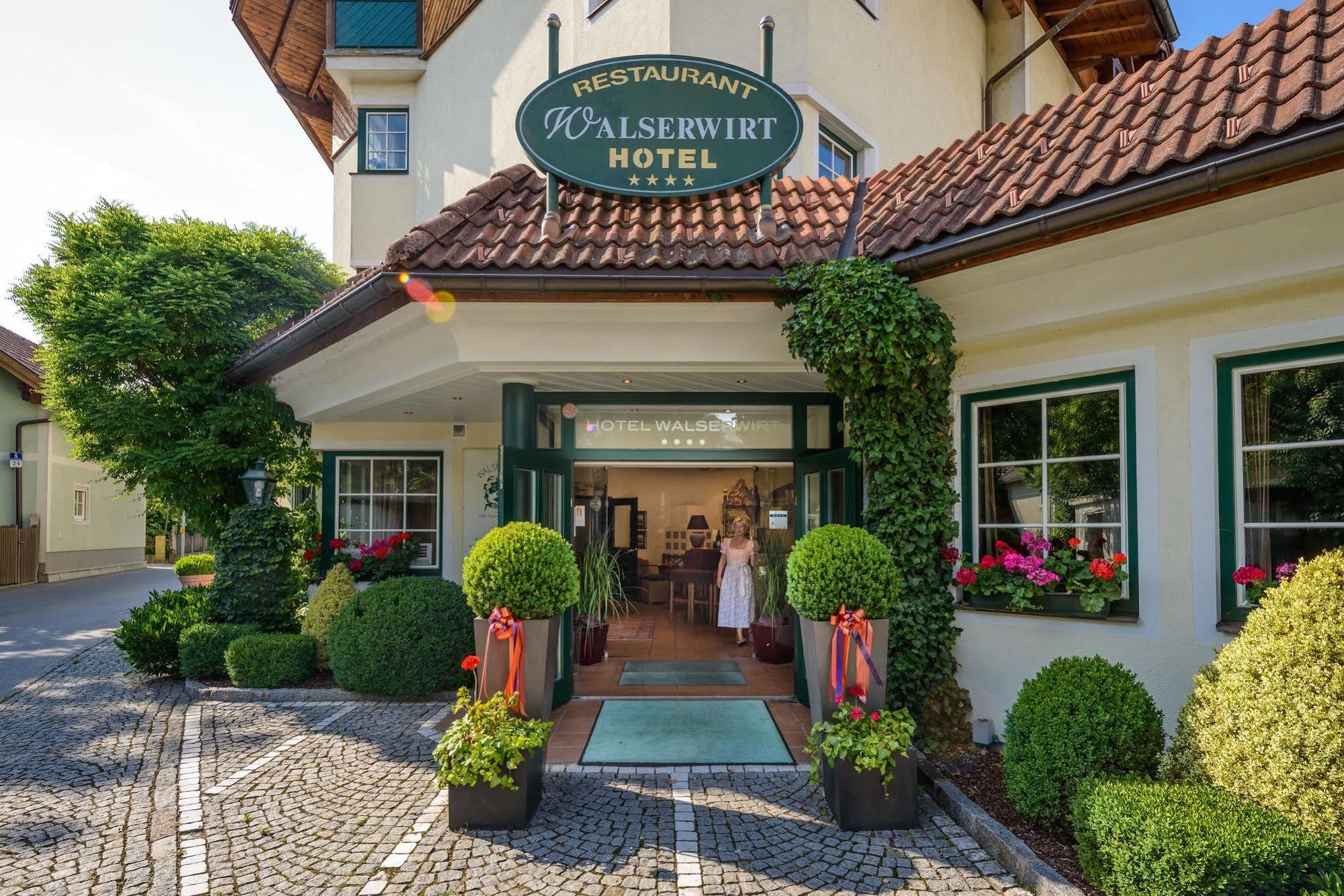 Hotel Walserwirt Екстериор снимка