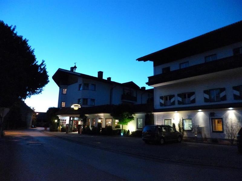 Hotel Walserwirt Екстериор снимка